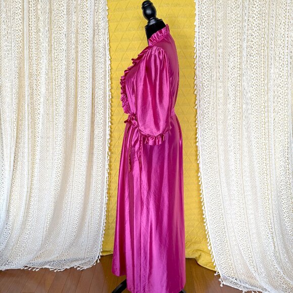 Vintage 1970s Hot Pink Fuschia Ruffled House Robe - Miss Elaine - Size L - Picture 4 of 8